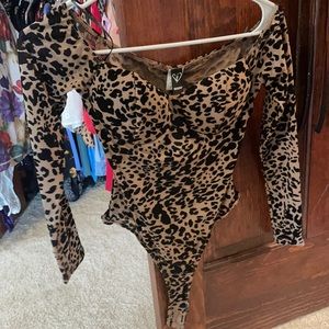 Windsor NWT velvet cheetah bustier bodysuit